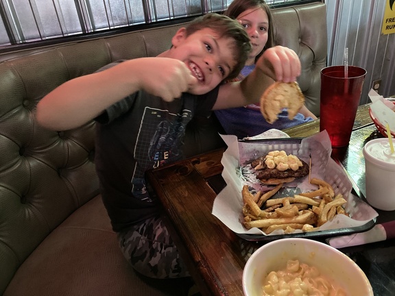 Dinner at Storm Shelter in Avon1